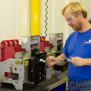 Low to Medium Voltage Circuit Breaker Maintenance & Testing